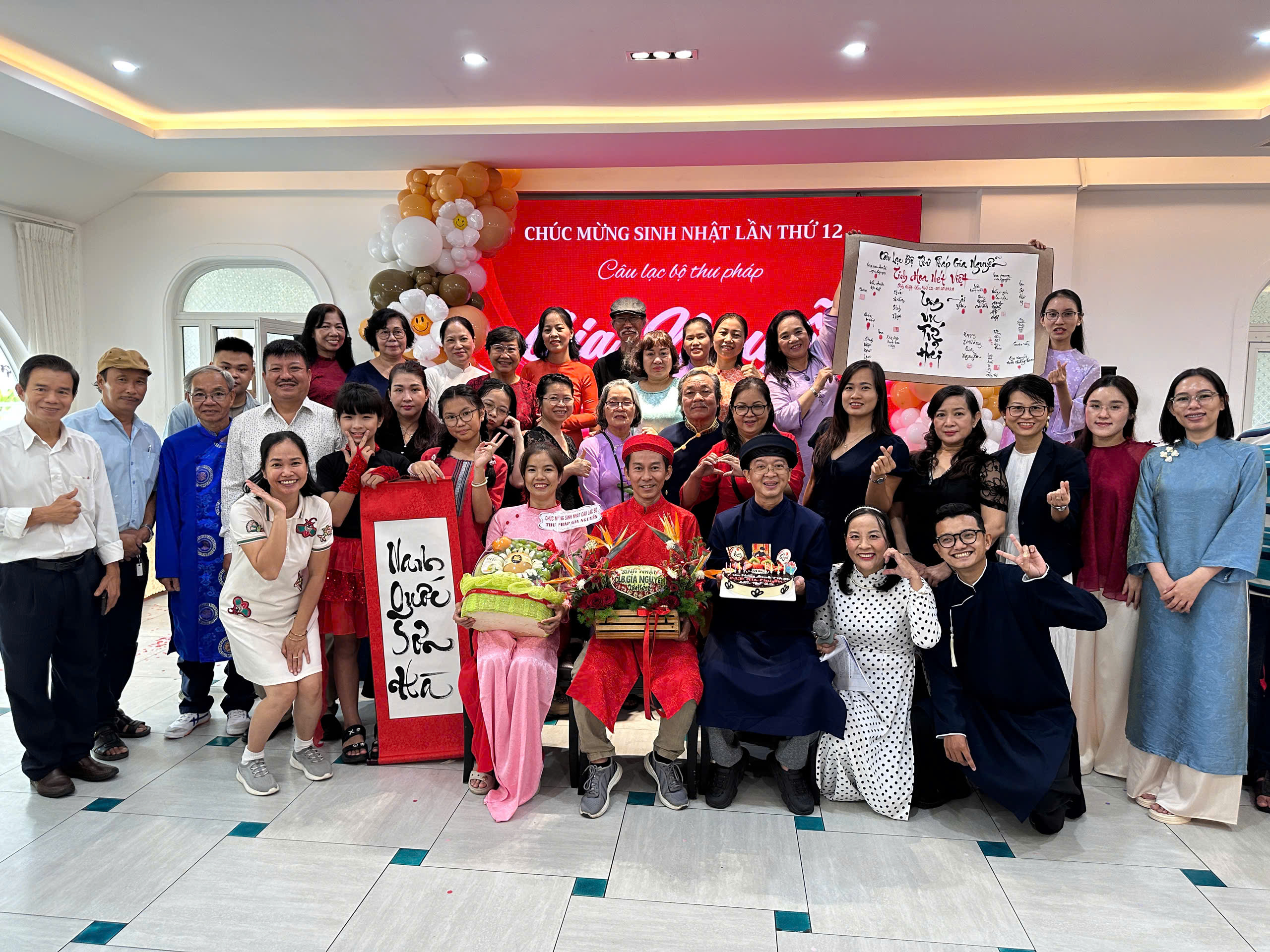 Chúc mừng sinh nhật CLB Thư pháp Gia Nguyễn tròn 12 tuổi 