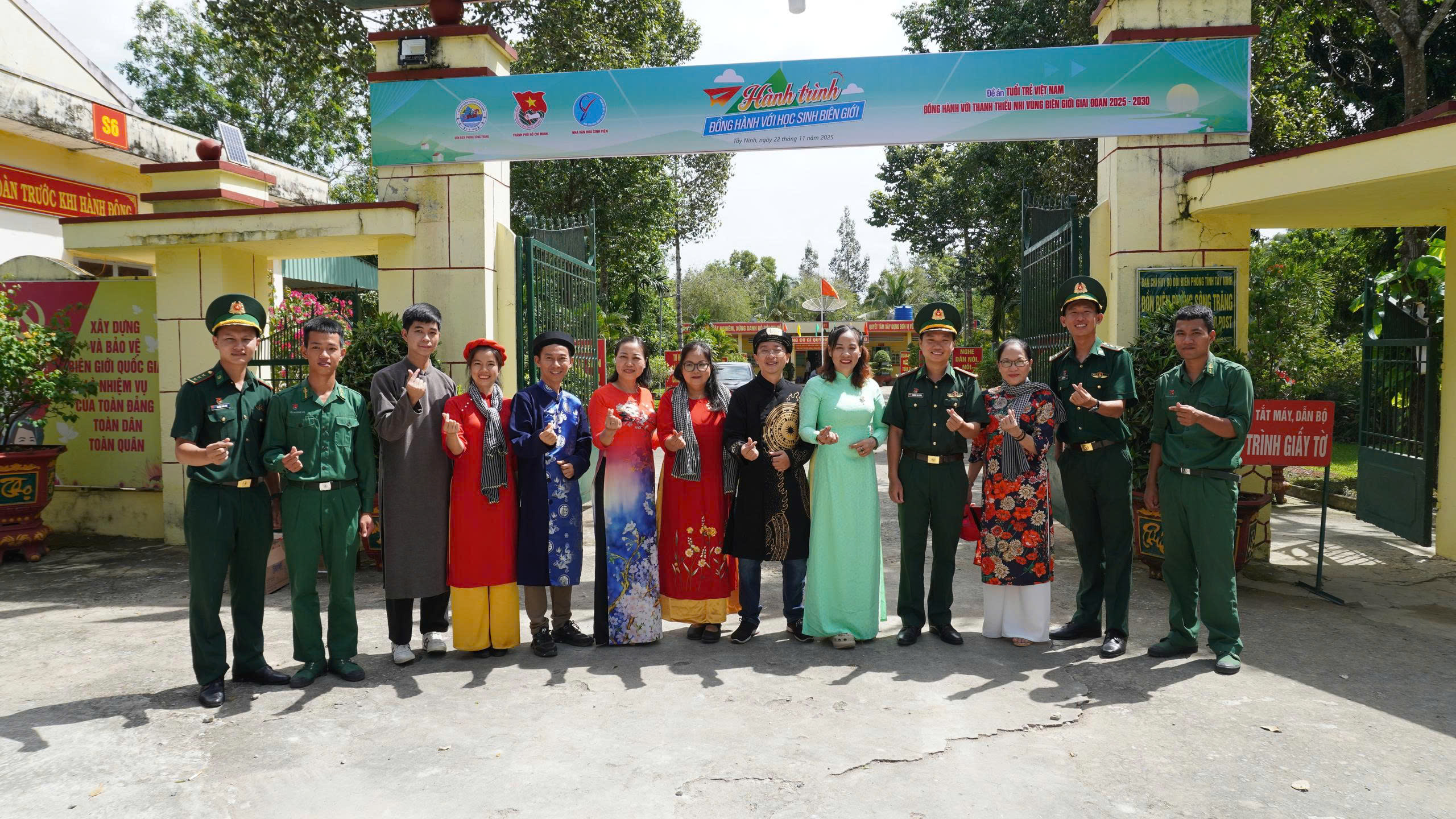 CLB Thư pháp – Lan tỏa “Thư pháp – Tinh hoa nét Việt”