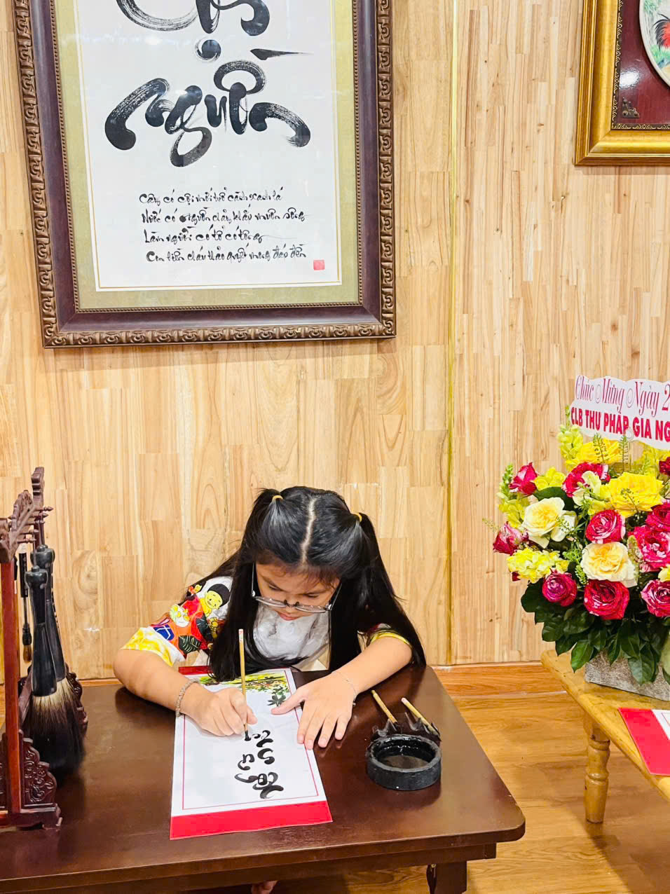 LỚP THƯ PHÁP THIẾU NHI – TRẢI NGHIỆM LÀM THẦY ĐỒ NHÍ | Thư Pháp Gia Nguyễn