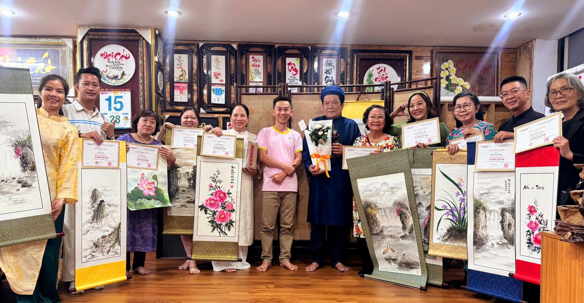 CHÚC MỪNG TỔNG KẾT LỚP VẼ TRANH THỦY MẶC 